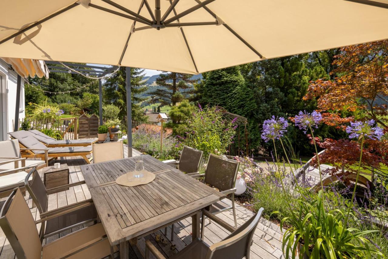 Waldlounge - Gartenwohnung Oberstaufen Esterno foto